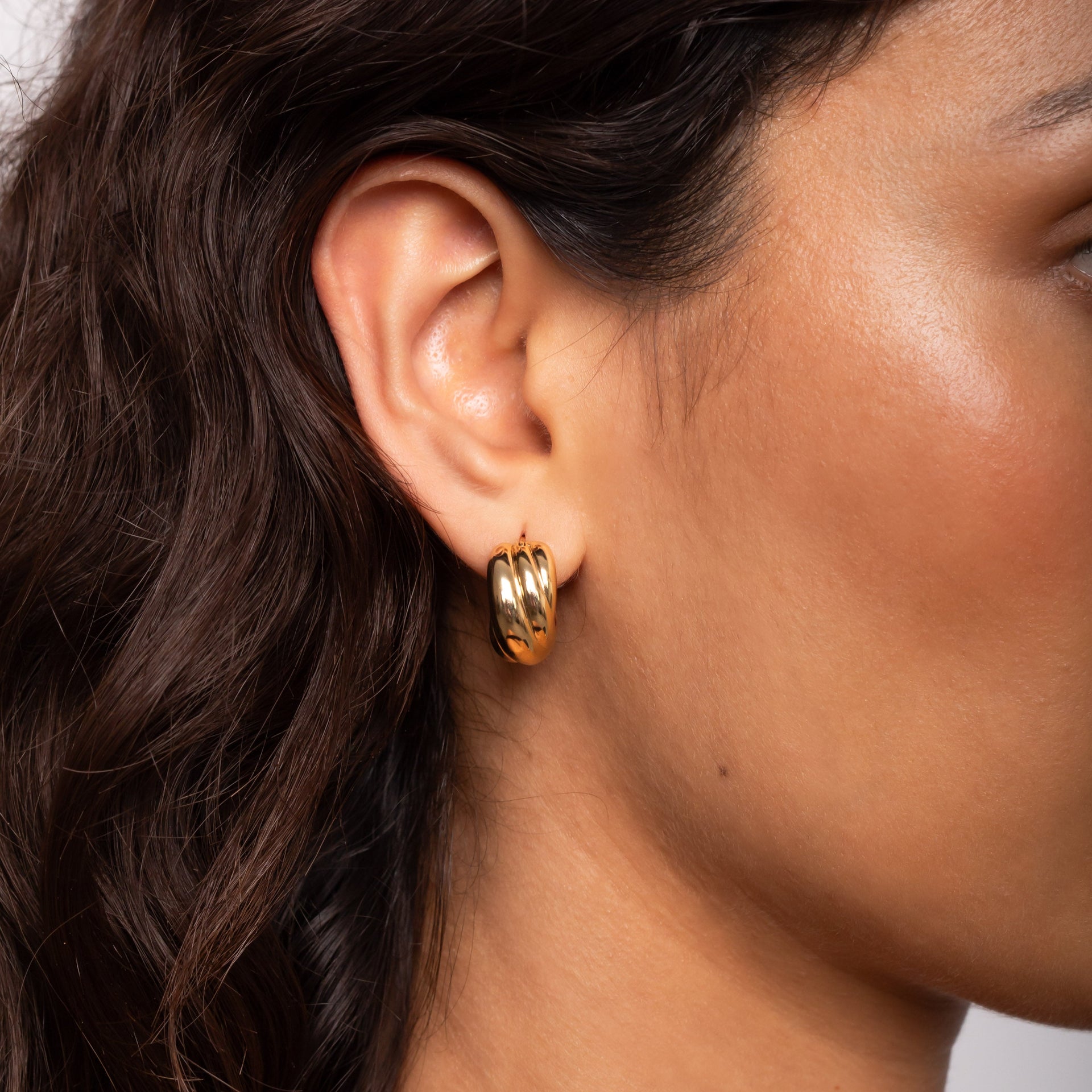 Domed Wave Chunky Gold Hoop Earrings in 18k Gold Plated Vermeil