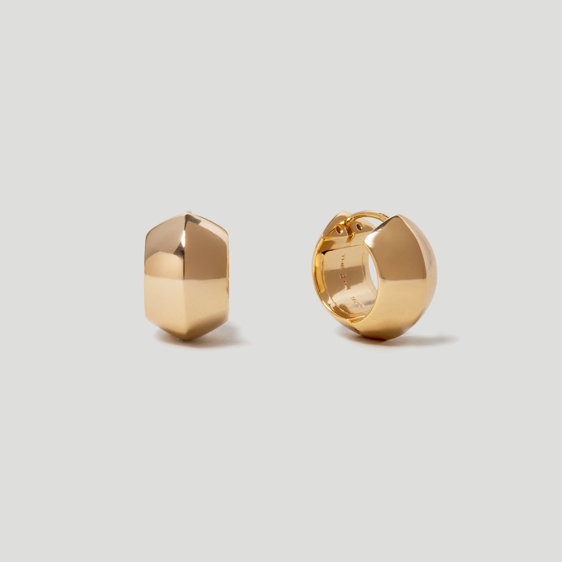 Chunky Gold Hoop Earrings with Knife Edge Detail in 18k Gold Plated Vermeil